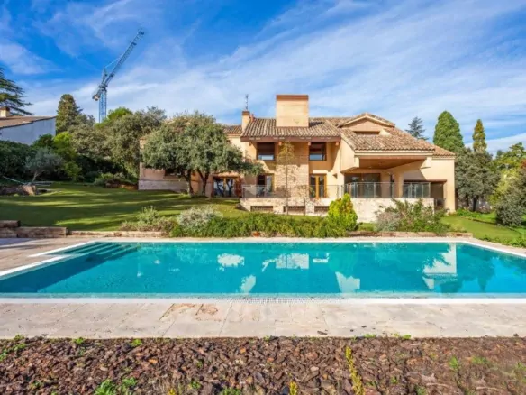 Chalet Independiente en Pozuelo de Alarcon Exterior